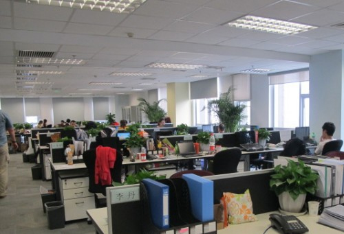 到哪里學化妝培訓？靠譜選擇看這里:化妝培訓